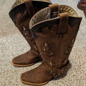 San Pedro Boots (Botas de San Pedro)